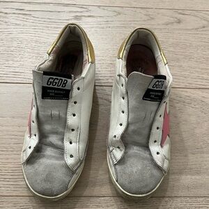 Golden Goose Sneakers